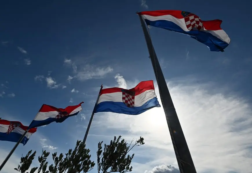 ČESTITAMO DAN POBJEDE I DOMOVINSKE ZAHVALNOSTI TE DAN HRVTASKIH BRANITELJA