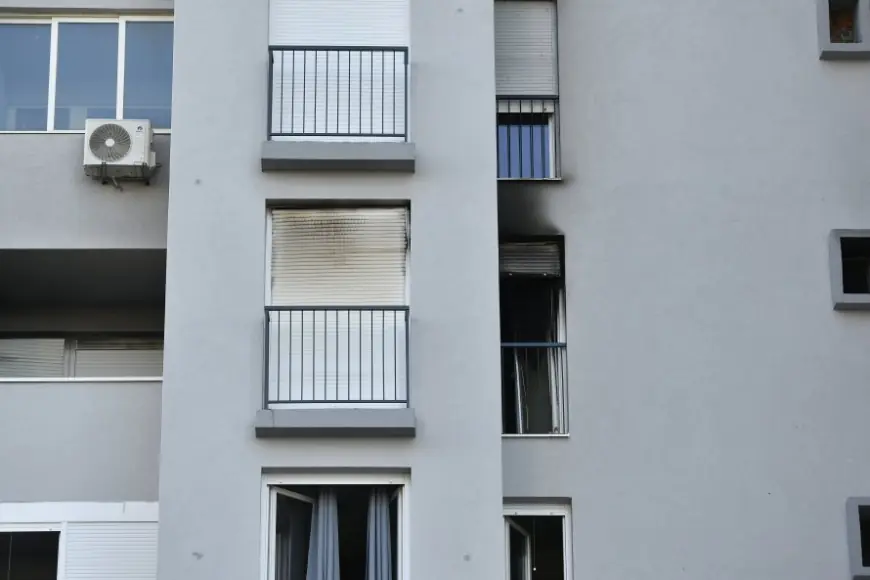 DIJETE IZ POŽARA IMA OPEKLINE NA 54 POSTO TIJELA. NA RESPIRATORU JE