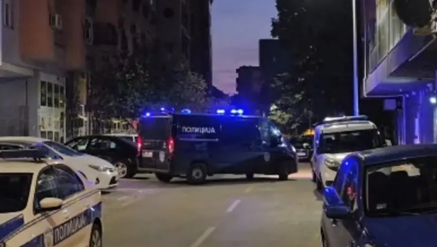CURE DETALJI UŽASA: MLADIĆ POLICAJCIMA OTVORIO VRATA PA PRIZNAO - "UBIO SAM MAJKU"
