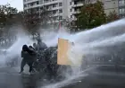VIŠE OD 400.000 FRANCUZA NA ULICI, TRAJU SUKOBI S POLICIJOM