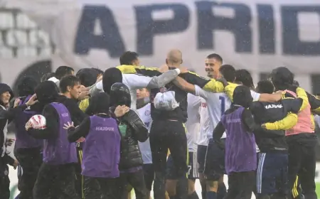 VELIKO SLAVLJE NA POLJUDU: HAJDUK SRUŠIO DINAMO, BIJELI PRVI NA LJESTVICI