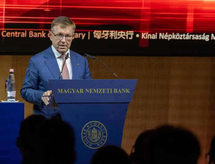 VELIKI FINANCIJSKI SKANDAL TRESE MAĐARSKU: PRIVEDEN BIVŠI GUVERNER SREDIŠNJE BANKE