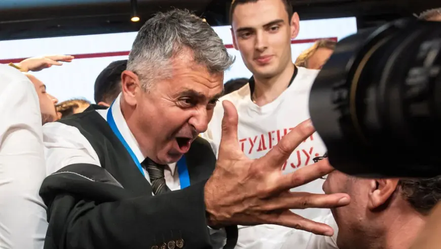 VOĐA POBJEDNIČKE LISTE NAJAVIO KRAJ LOŠIH SUSJEDSKIH ODNOSA: "TO JE SRAMOTA SRPSKOG NARODA"