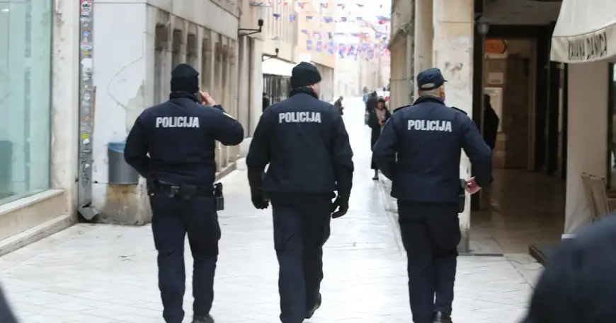 MASOVNA TUČNJAVA U ZADRU: MLADIĆ UBODEN U NOGU